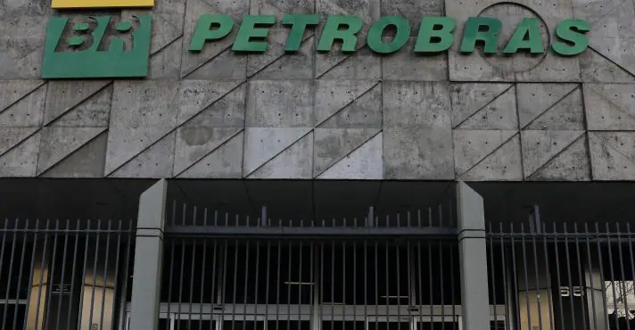 Prejuízo diário da greve na Petrobras é de quase R$ 200 milhões, diz estudo