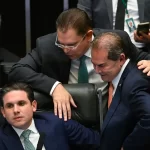 Câmara aprova PL da Dosimetria, que reduz pena de Bolsonaro e aliados