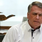 Perícia diz que Bolsonaro deve ser operado o ‘mais breve possível’