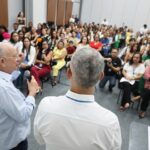 Prefeitura pagará 1/3 de férias aos professores ainda este ano