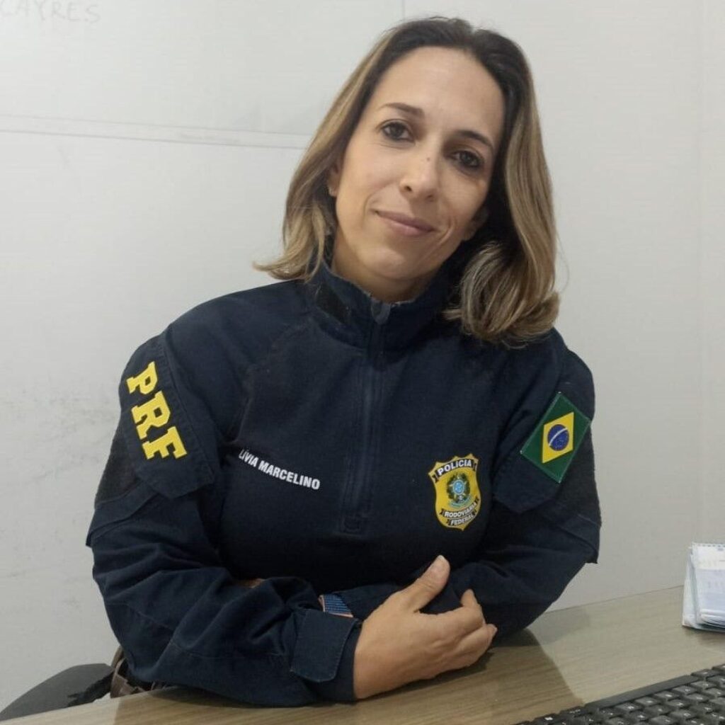 Inspetora da PRF alerta para cuidados em viagens de carro com a família durante festas de Réveillon