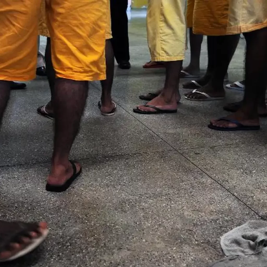 Presidente Lula assina indulto de Natal e exclui presos do 8/1