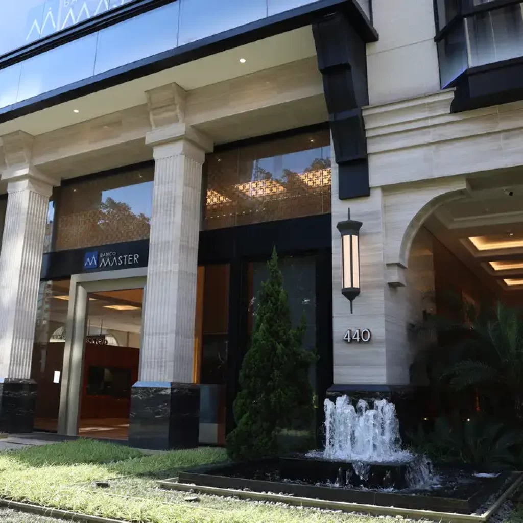 Fundo Garantidor começa a ressarcir clientes do Master