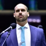 PF exige que Eduardo retorne a seu cargo de policial federal