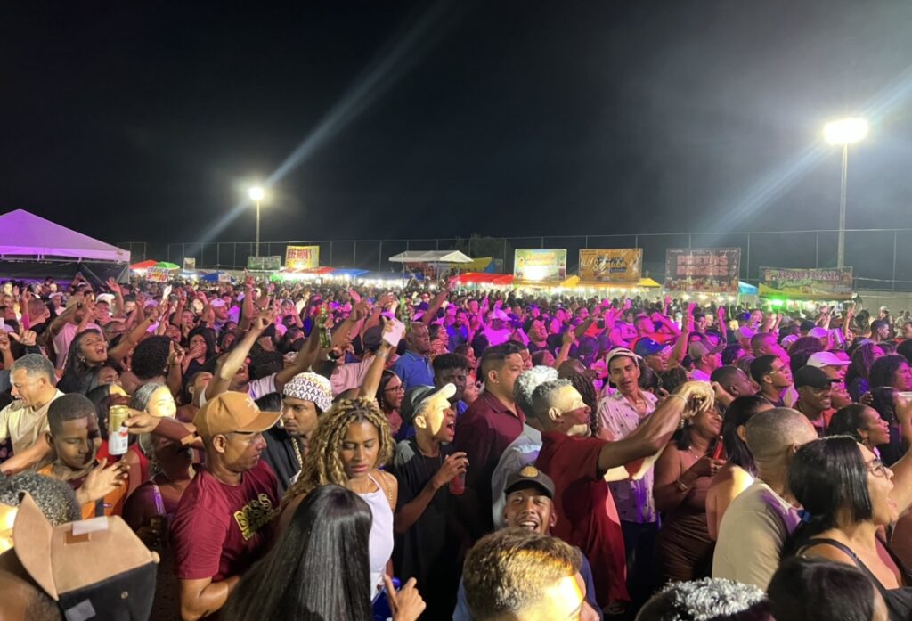 Tradição e grande público marcam abertura da Festa de Reis em Tiquaruçu