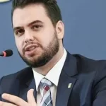 Prisão de Filipe Martins antecipa cumprimento da pena, diz advogado