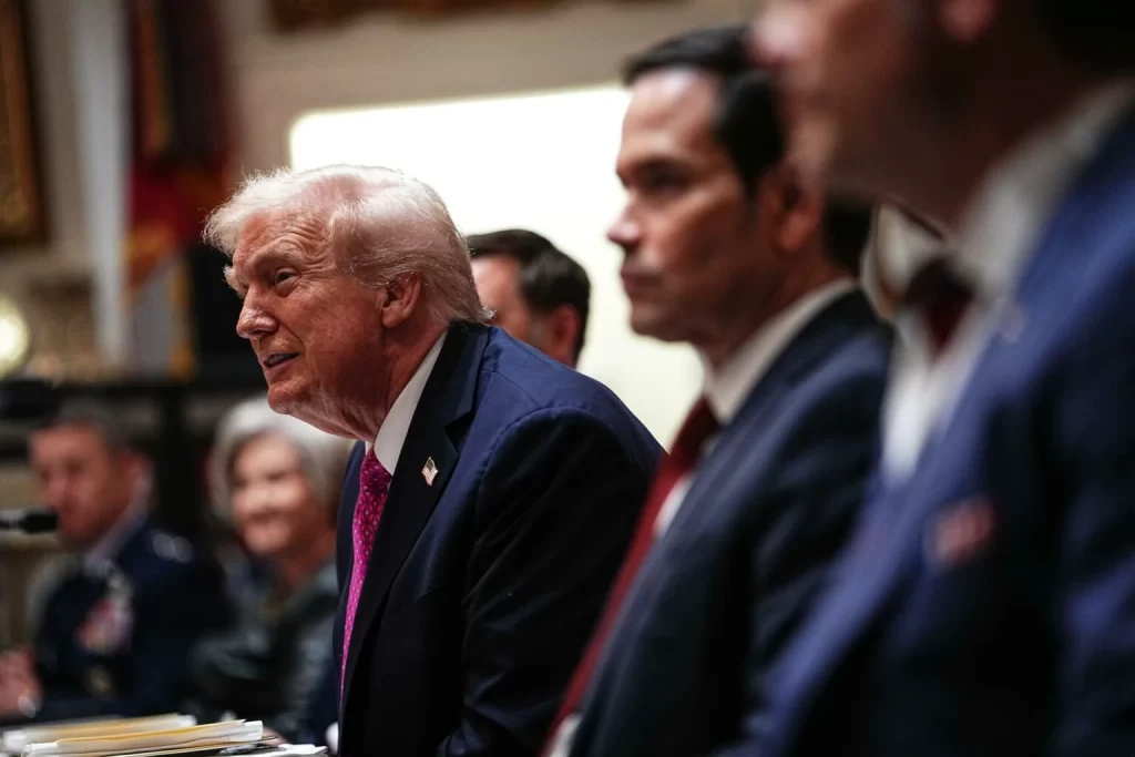 EUA revogam mais de 100 mil vistos, anuncia Departamento de Estado