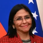 Delcy demite aliado de Maduro