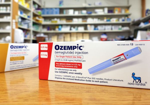 Fim da patente do Ozempic provoca disputa entre farmacêuticas e Congresso; entenda