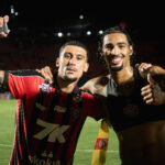 Vitória fecha rodada de abertura no G-4 da tabela do Brasileirão