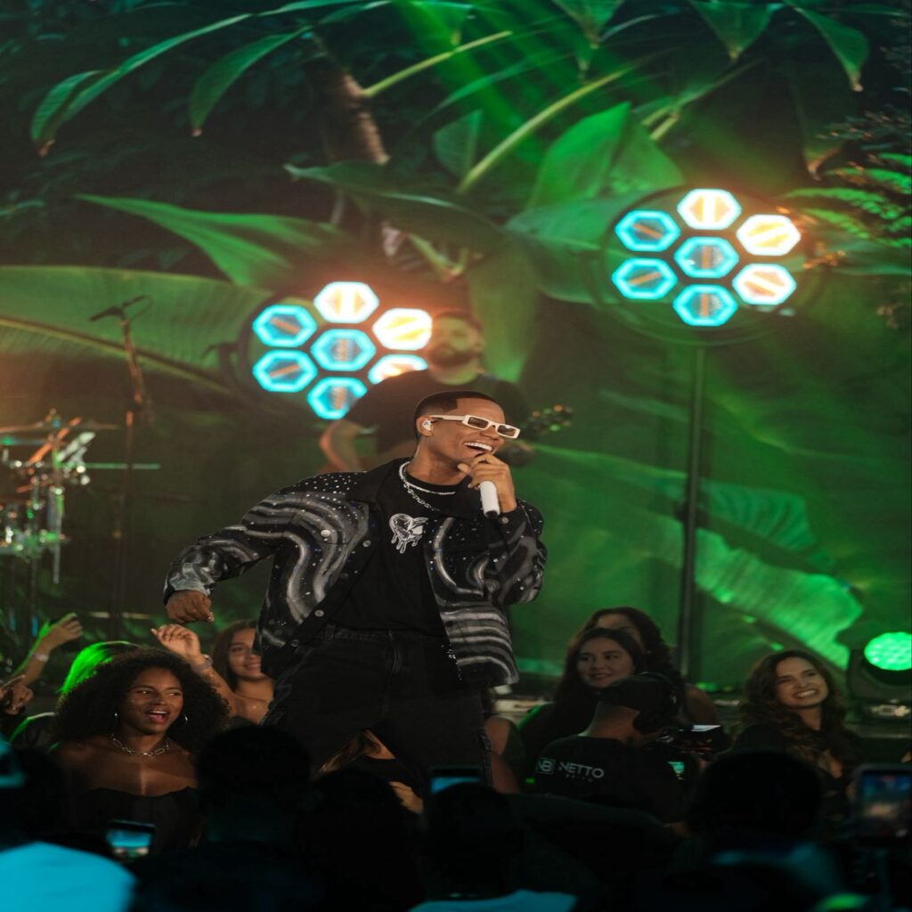 Netto Brito lança nessa quinta-feira o Volume 01 do DVD “Além do Sonho”