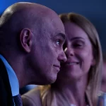 PF prepara relatório sobre ligação entre Moraes e Banco Master