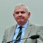 Angelo Coronel deixa o PSD e rompe com base do PT na Bahia; entenda