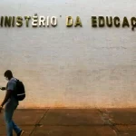 Fies da medicina concentra recursos em cursos mal avaliados