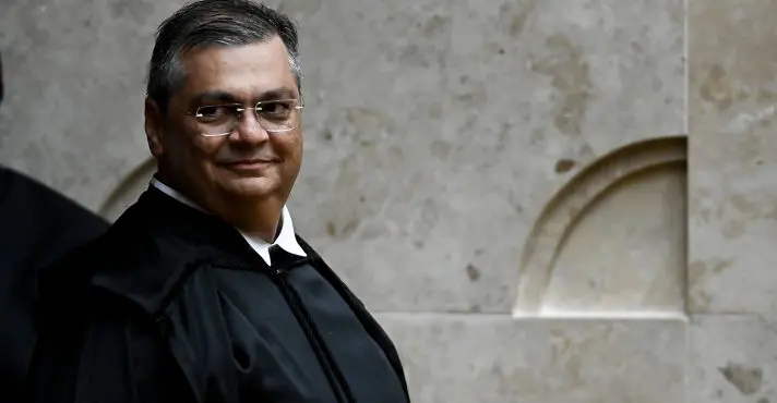 STF marca sessão para julgar liminar de Dino que suspendeu penduricalhos