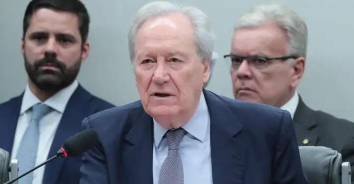 Lewandowski comprou imóvel de alvo da PF por crimes no setor de combustíveis