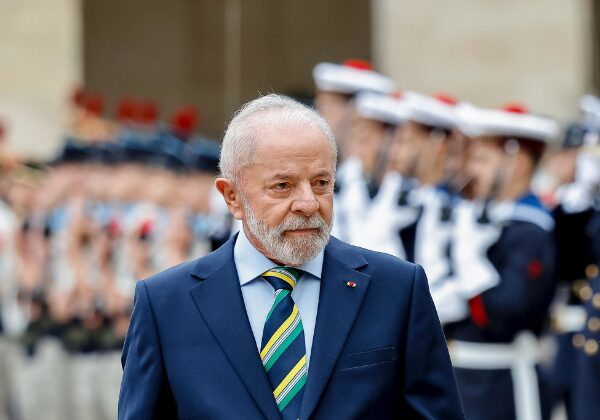 Governo Lula é reprovado por maioria dos brasileiros, diz pesquisa