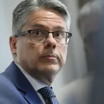 Sem apoio da esquerda, Vieira protocola CPI contra Master, Moraes e Toffoli