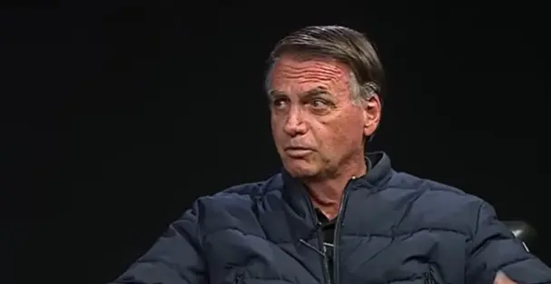 Defesa de Bolsonaro faz novo pedido de prisão domiciliar