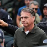 Novo boletim diz que Bolsonaro apresenta piora da função renal