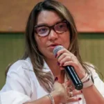 Cunhada de Anitta diz que Janja ajudou a liberar novo passaporte para namorado detido em Paris