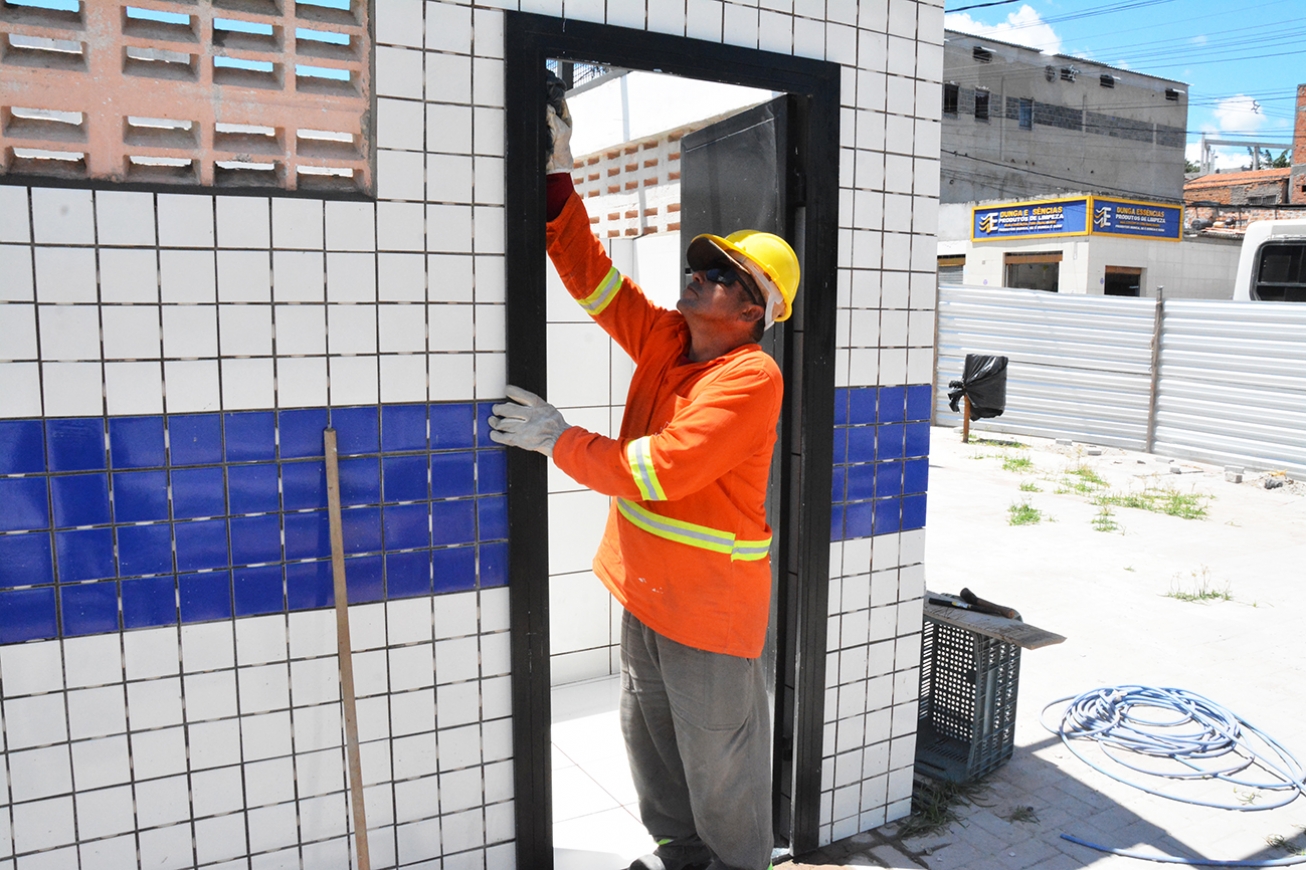 Prefeitura de Feira dá início à segunda fase da requalificação da Praça do Tropeiro