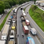 Caminhoneiros confirmam greve nacional após aumento do diesel