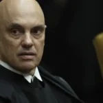 Moraes nega acesso irrestrito de filhos a Bolsonaro