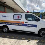 Secretaria de Saúde recebe ambulância para reforçar transporte de pacientes do TFD