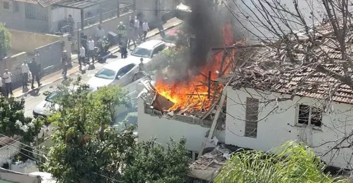 Irã ameaça EUA e Israel com ataques ‘devastadores’