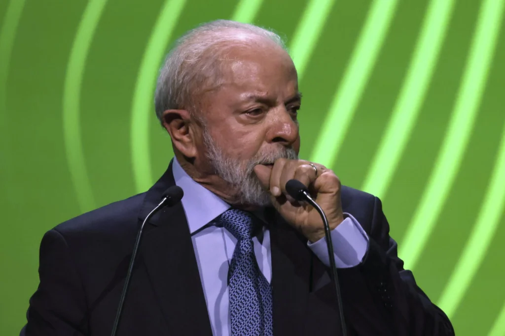 Lula põe em dúvida que Irã esteja tentando criar armas nucleares