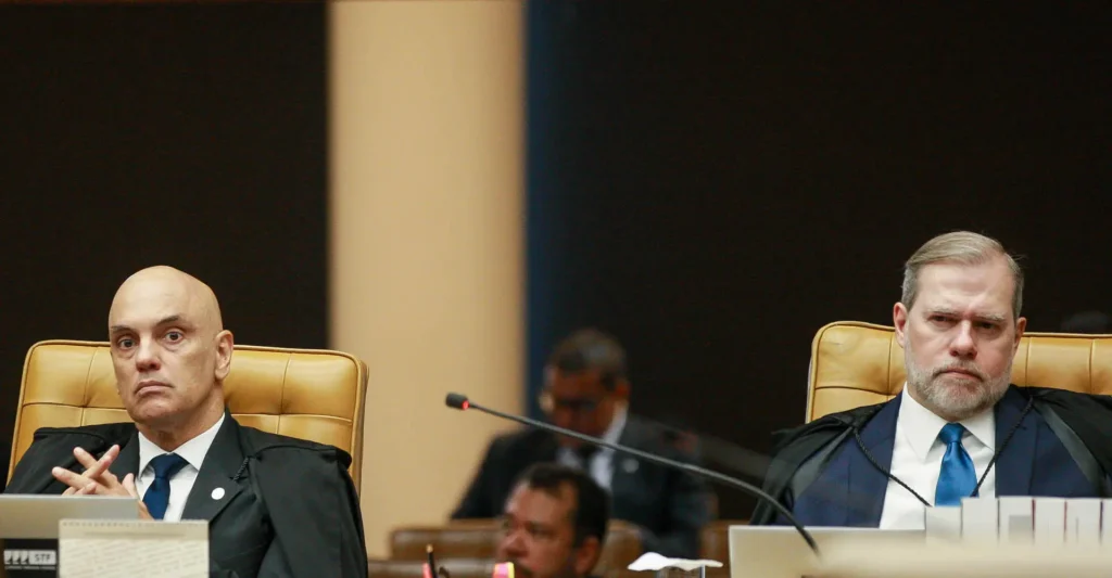 Moraes e Toffoli já somam 12 novos pedidos de impeachment depois do caso Master