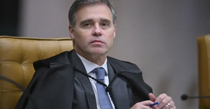 Mendonça barra dados sobre morte de ‘Sicário’, aliado de Vorcaro, à CPI