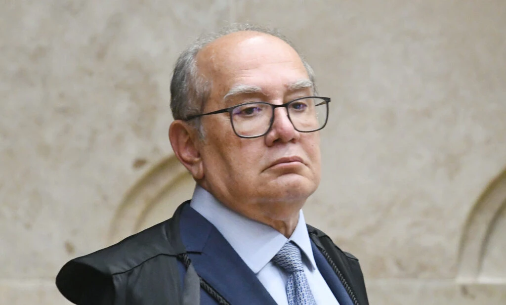 Oposição articula impeachment de Gilmar, após atrito com Zema