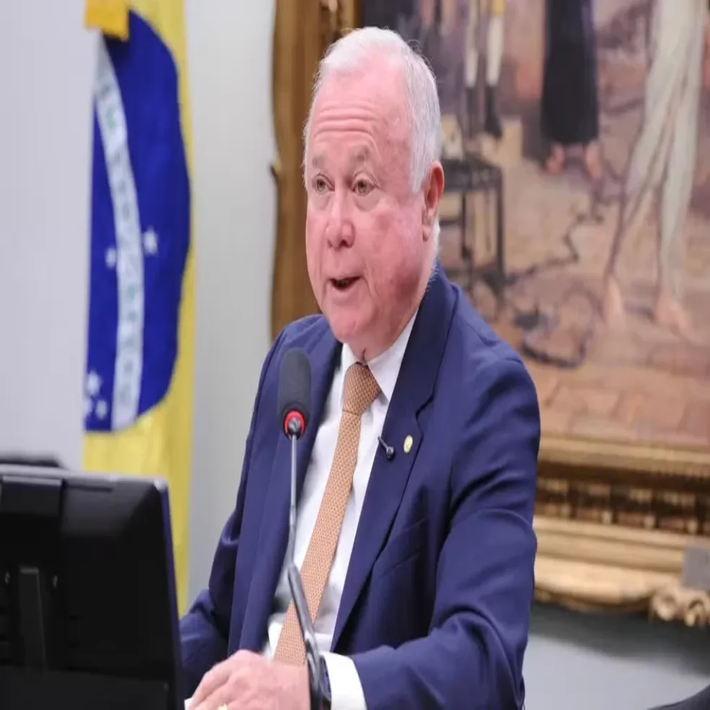 CCJ da Câmara vota fim da escala 6×1; veja o que pode mudar