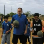 Projeto que Oscar Schmidt viabilizou vence torneio escolar nacional