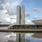 Câmara aprova regras mais rígidas para transição de governos após eleições