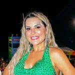 Deolane se recusa a fornecer a senha de seus celulares à polícia