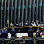 Congresso Nacional analisa reajuste do piso salarial dos professores