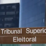 Petistas vão ao TSE para impedir exibição de Dark Horse antes das eleições