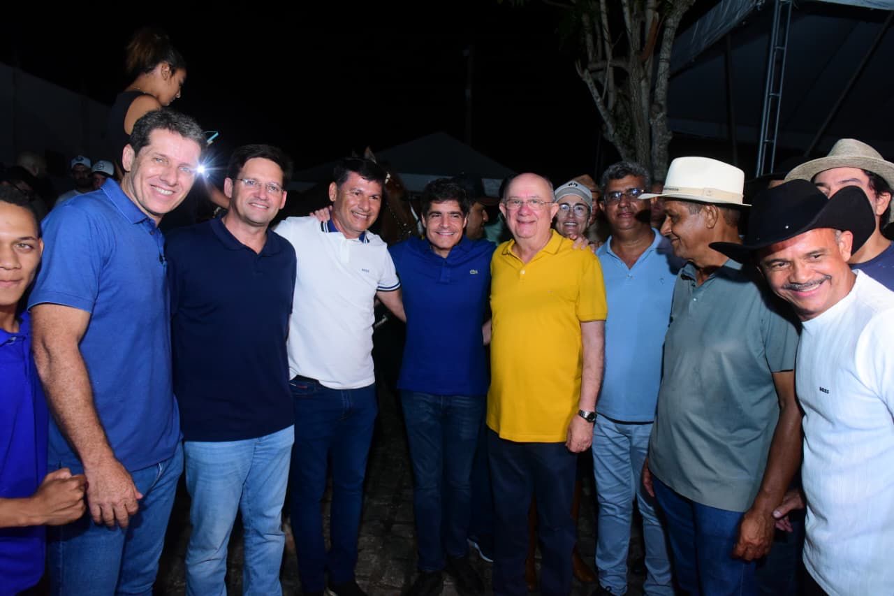 ACM Neto participa agendas em Santo Estêvão e Conceição do Coité e defende retomada da industrialização do interior da Bahia