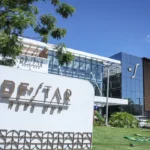 Bolsonaro segue internado com quadro estável após cirurgia