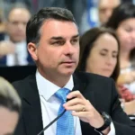 Flávio diz que ‘Lula faz mais mal do que uma guerra’
