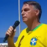 Bolsonaro depõe em casa sobre arma apreendida com agente do GSI