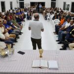Reunião com moradores debate soluções para drenagem no Panorama