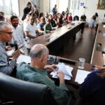 Prefeitura empossa mais 59 professores e reforça meta de zerar falta de docentes nas salas de aula