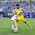 Argentina sofre contra Cabo Verde, vence na prorrogação e avança às oitavas da Copa