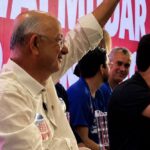 Zé Ronaldo anuncia apoio a Flávio Bolsonaro e diz sentir “cheiro de mudança” na Bahia