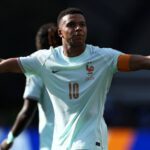 França vence o Marrocos com golaço de Mbappé e avança às semifinais