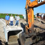 Obras de drenagem da lagoa Chico Maia avançam com instalação de aduelas